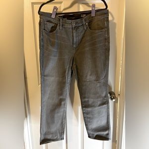 JCREW Petite 9” Dove Gray Vintage Slim Straight Leg Denim Jeans